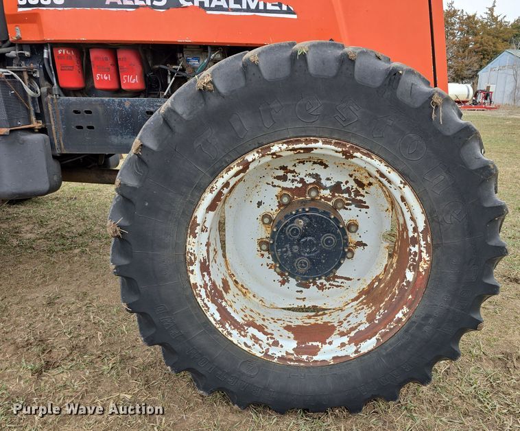 image for item DW3243 1985 Allis-Chalmers 8050 MFWD tractor