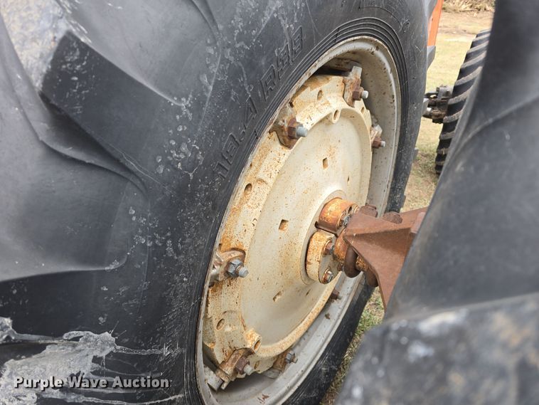 image for item DW3243 1985 Allis-Chalmers 8050 MFWD tractor