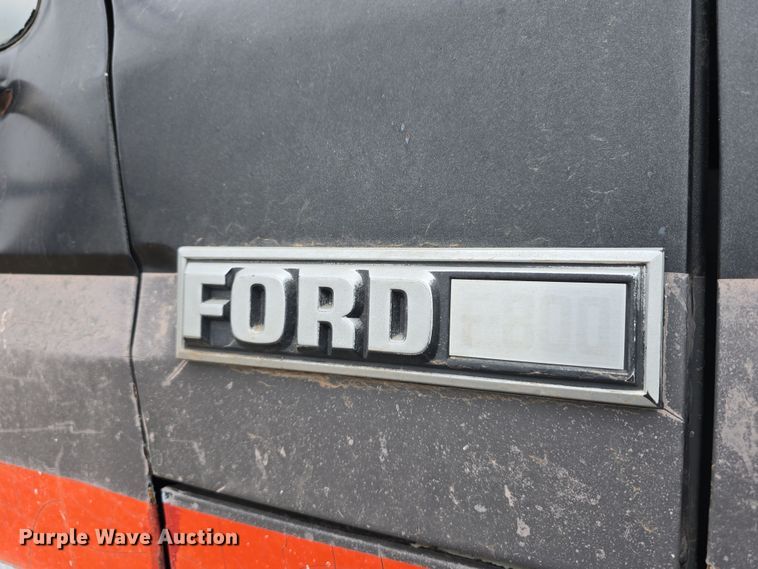 image for item DW3244 1985 Ford F800 fuel truck