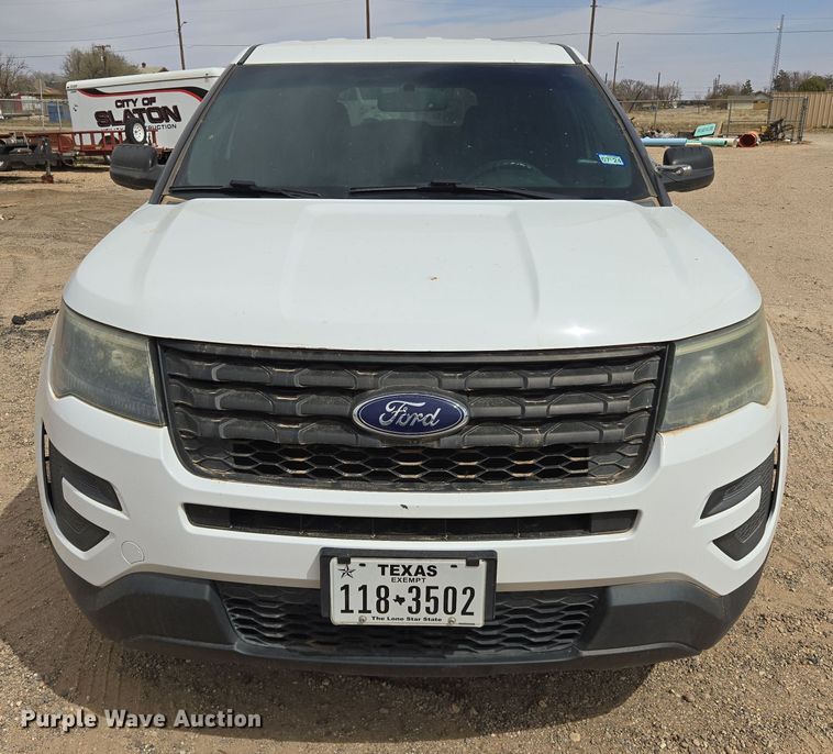image for item DW8556 2016 Ford Explorer Police SUV