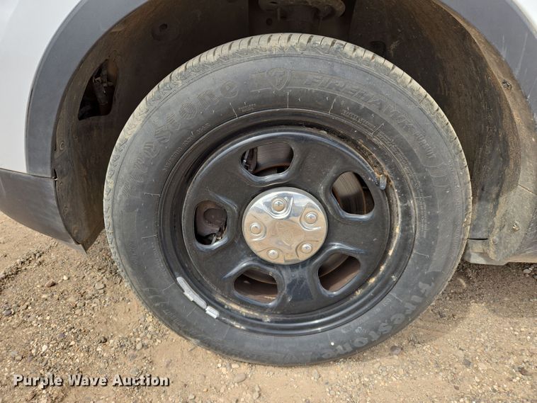 image for item DW8556 2016 Ford Explorer Police SUV