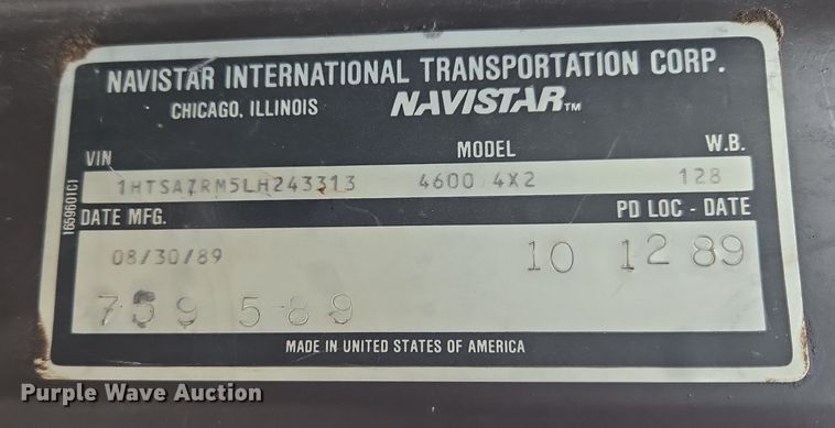 image for item DW8612 1990 International 4600 dump truck