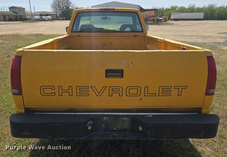 image for item DW8625 1994 Chevrolet C1500 pickup truck