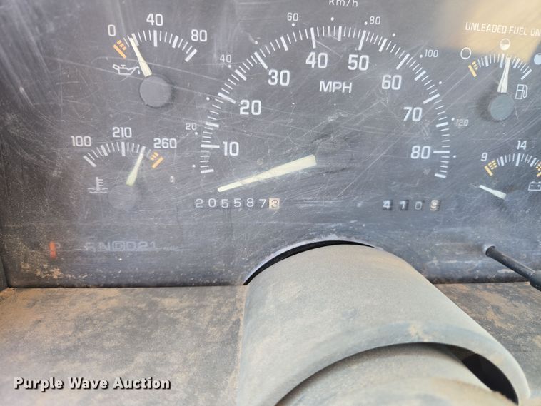 image for item DW8625 1994 Chevrolet C1500 pickup truck