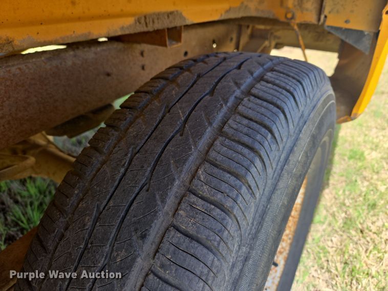 image for item DW8625 1994 Chevrolet C1500 pickup truck