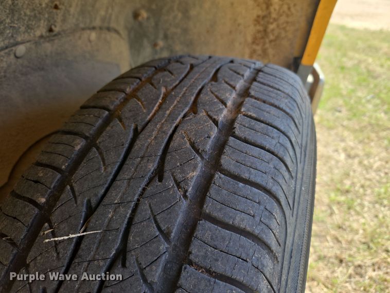 image for item DW8625 1994 Chevrolet C1500 pickup truck