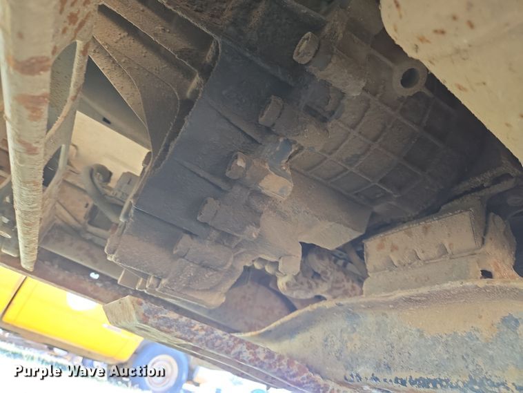 image for item DW8626 2005 Chevrolet Silverado 2500HD Ext. Cab pickup truck