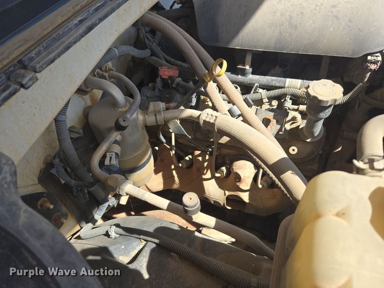 image for item DW8626 2005 Chevrolet Silverado 2500HD Ext. Cab pickup truck