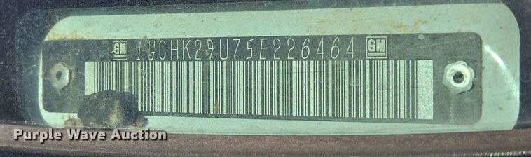 image for item DW8626 2005 Chevrolet Silverado 2500HD Ext. Cab pickup truck