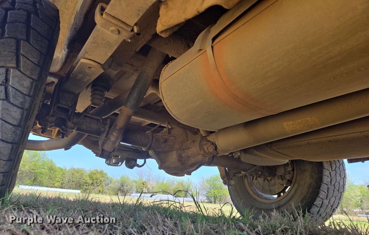 image for item DW8627 2004 Chevrolet Silverado 1500 Ext. Cab pickup truck