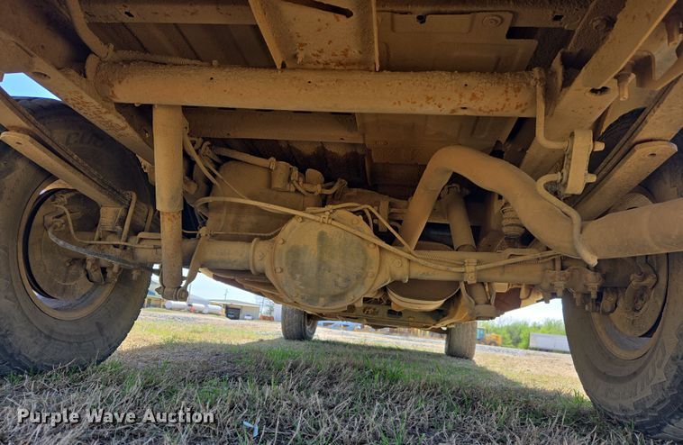 image for item DW8627 2004 Chevrolet Silverado 1500 Ext. Cab pickup truck