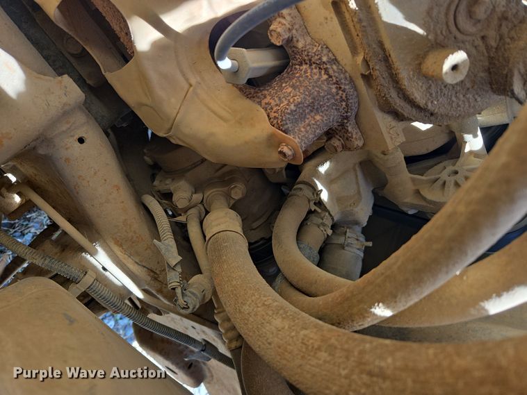 image for item DW8627 2004 Chevrolet Silverado 1500 Ext. Cab pickup truck