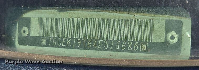 image for item DW8627 2004 Chevrolet Silverado 1500 Ext. Cab pickup truck