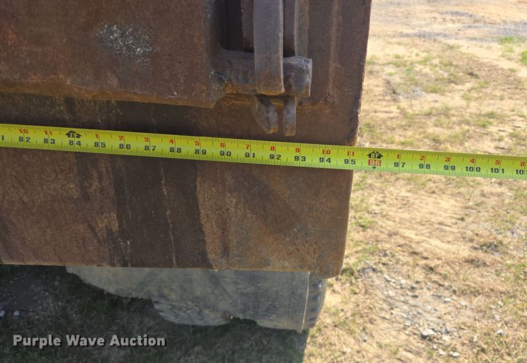 image for item DW8628 1997 International 4900 dump truck