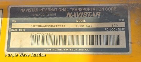 image for item DW8628 1997 International 4900 dump truck