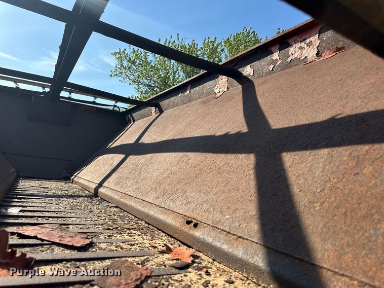 image for item DW8629 1995 International 4900 dump truck