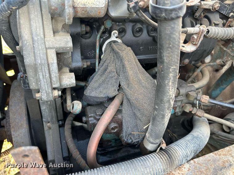 image for item DW8629 1995 International 4900 dump truck