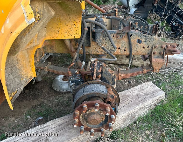 image for item DW8631 1996 International 4900 dump truck