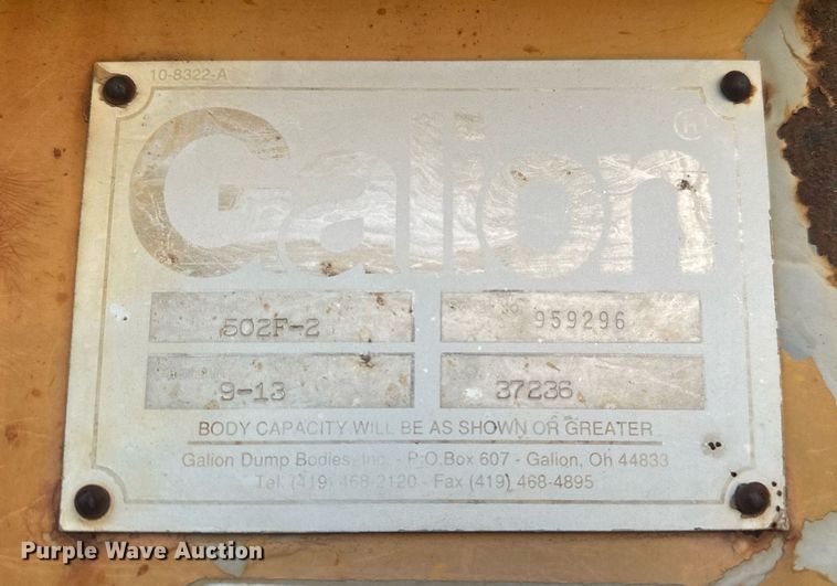 image for item DW8631 1996 International 4900 dump truck