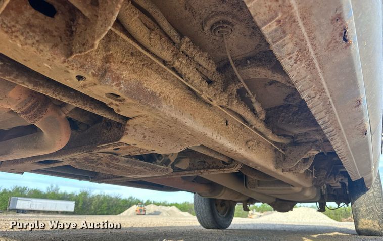 image for item DW8633 2000 Chevrolet Silverado 1500 Ext. Cab pickup truck