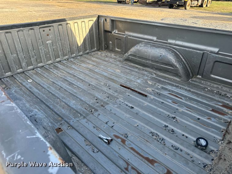 image for item DW8633 2000 Chevrolet Silverado 1500 Ext. Cab pickup truck