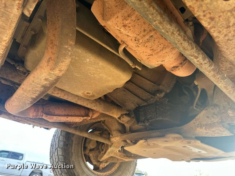 image for item DW8633 2000 Chevrolet Silverado 1500 Ext. Cab pickup truck