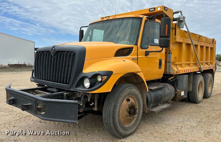 image for item DW8634 2009 International 7400 dump truck