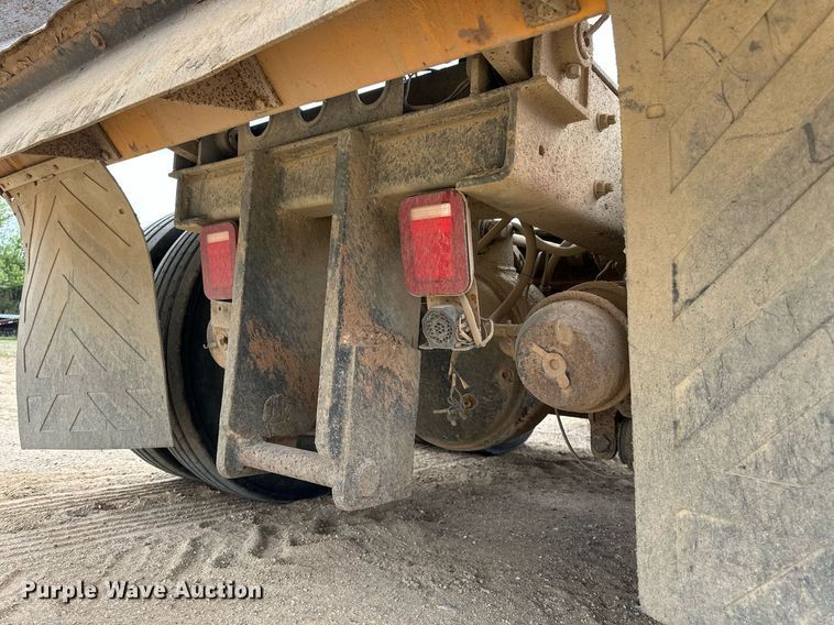 image for item DW8634 2009 International 7400 dump truck