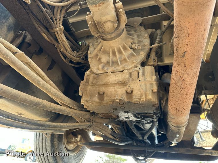 image for item DW8634 2009 International 7400 dump truck