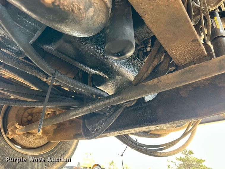 image for item DW8634 2009 International 7400 dump truck