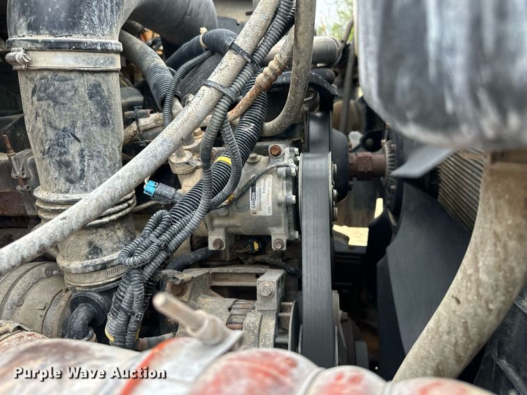 image for item DW8634 2009 International 7400 dump truck