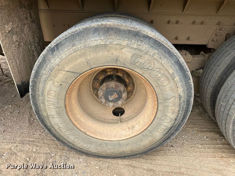 image for item DW8634 2009 International 7400 dump truck