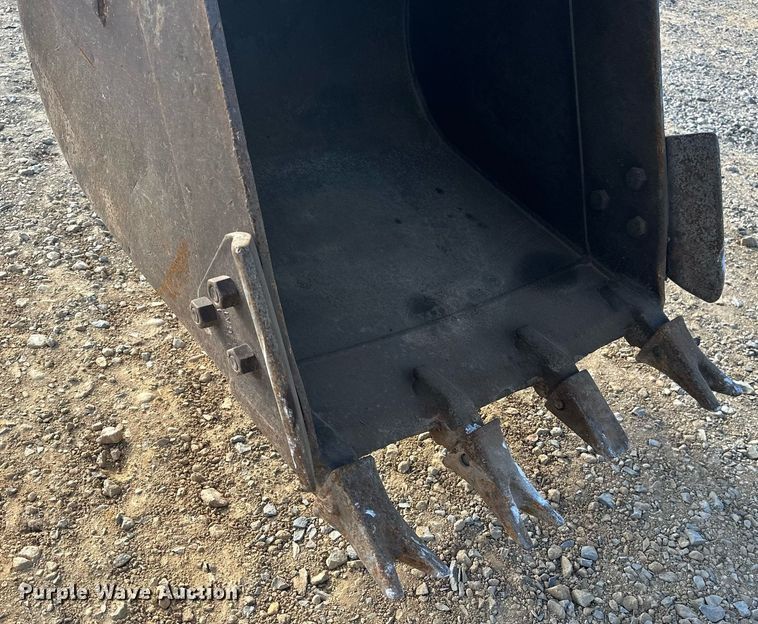 image for item DW8635 2002 Caterpillar 308C SR mini excavator