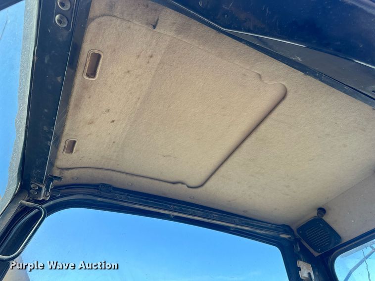 image for item DW8635 2002 Caterpillar 308C SR mini excavator