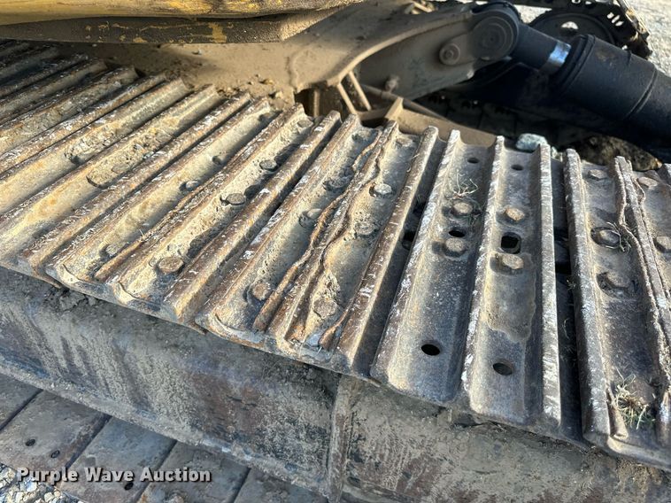 image for item DW8635 2002 Caterpillar 308C SR mini excavator