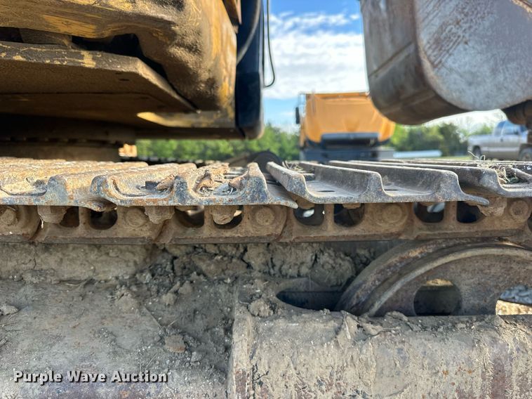 image for item DW8635 2002 Caterpillar 308C SR mini excavator