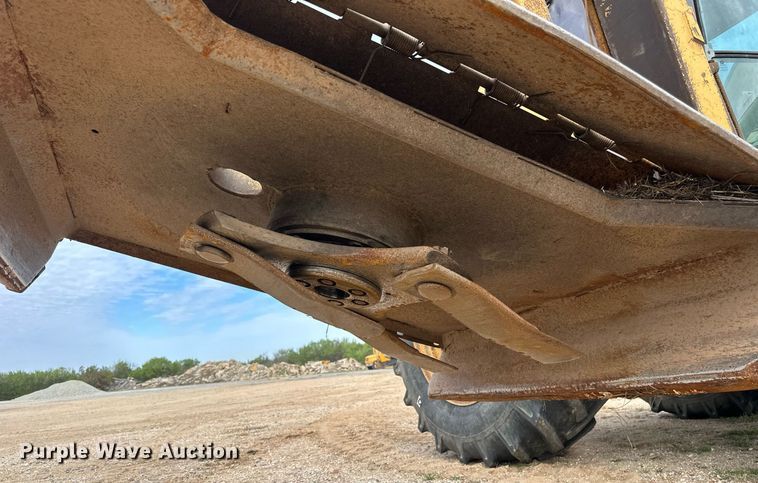 image for item DW8636 1997 John Deere 6400 MFWD tractor