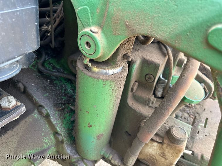 image for item DW8636 1997 John Deere 6400 MFWD tractor