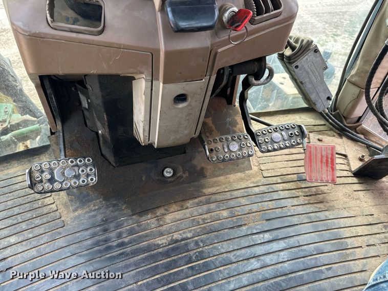 image for item DW8636 1997 John Deere 6400 MFWD tractor