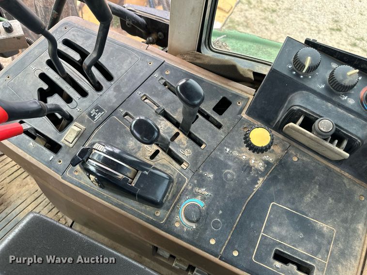 image for item DW8636 1997 John Deere 6400 MFWD tractor