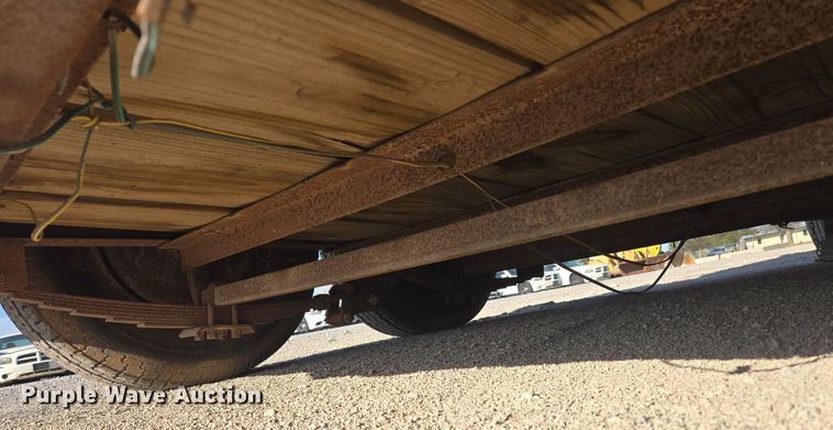 image for item DW8649 Livestock trailer