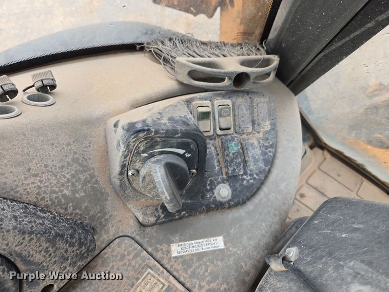 image for item DW8652 2008 Case 580 Super M Series 3 backhoe