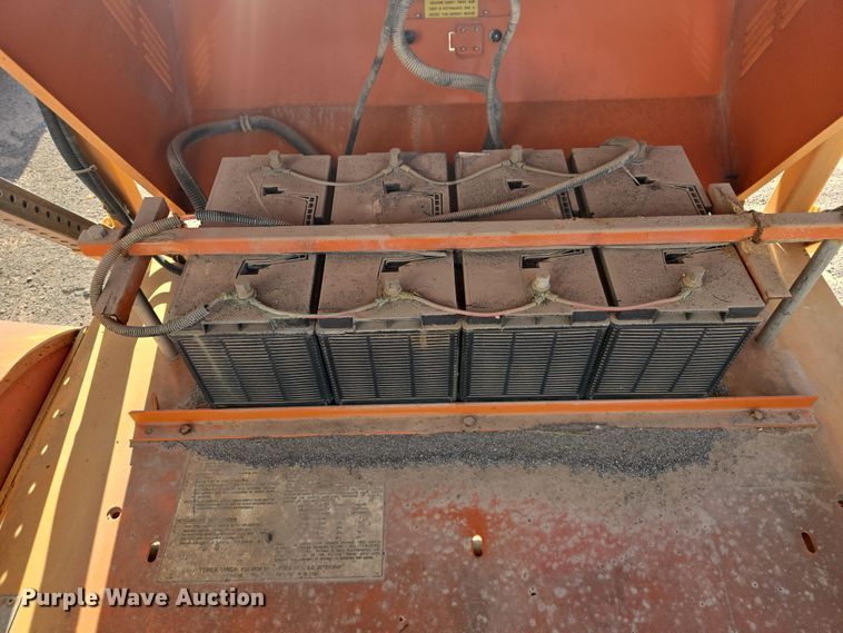 image for item DW8653 Amida ODLSE15LA arrow board trailer