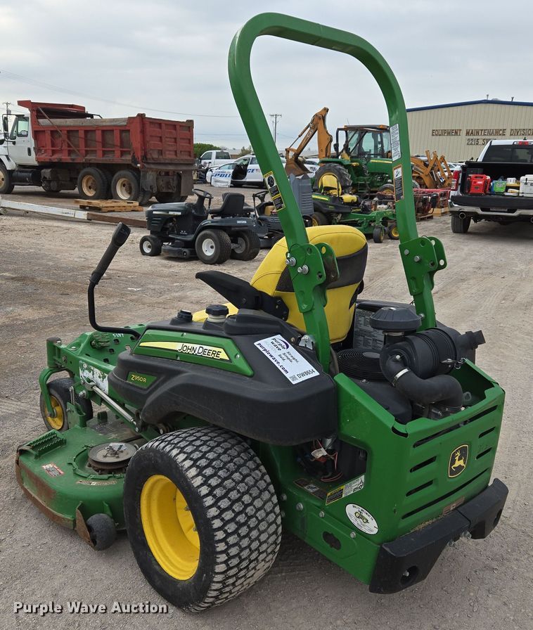 image for item DW8654 2015 John Deere Z950R ZTR lawn mower