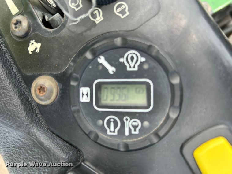 image for item DW8654 2015 John Deere Z950R ZTR lawn mower