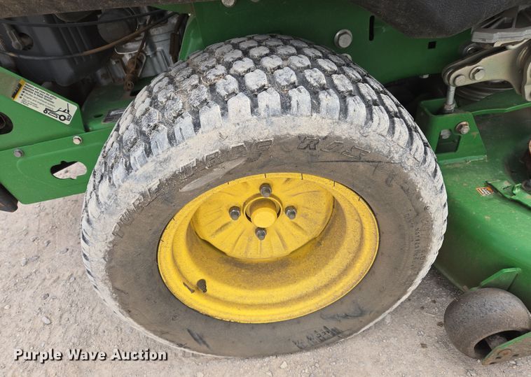 image for item DW8654 2015 John Deere Z950R ZTR lawn mower