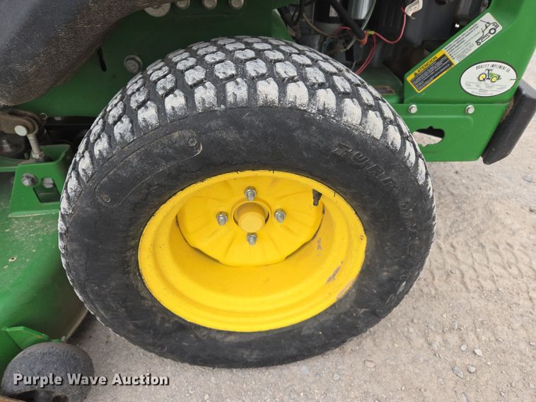 image for item DW8654 2015 John Deere Z950R ZTR lawn mower