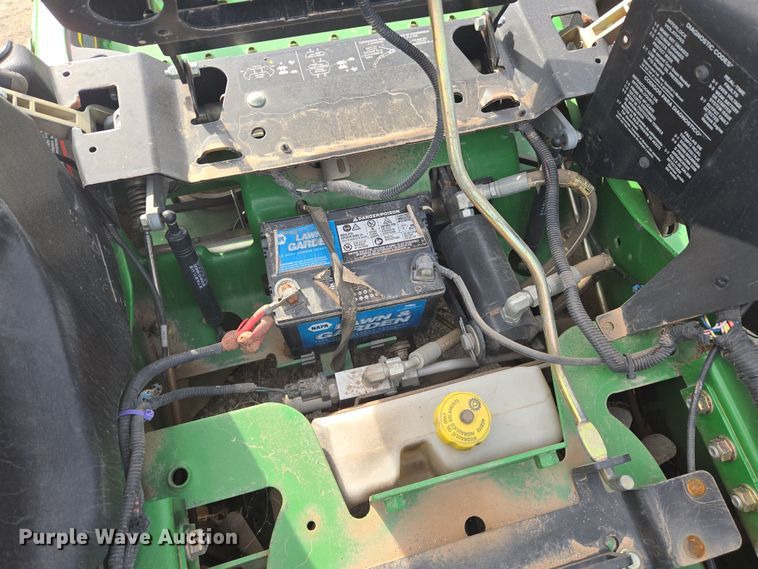 image for item DW8656 2013 John Deere Z950R ZTR lawn mower