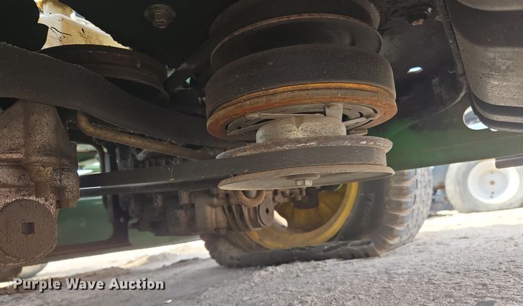 image for item DW8656 2013 John Deere Z950R ZTR lawn mower