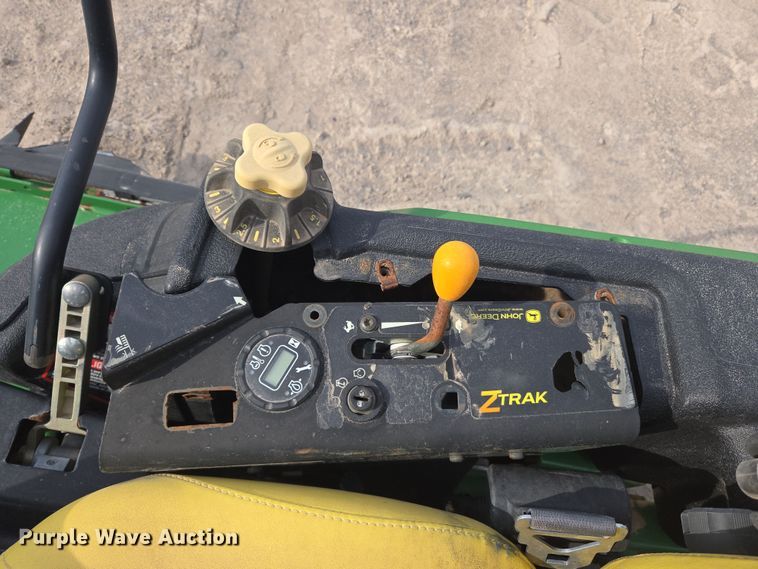 image for item DW8656 2013 John Deere Z950R ZTR lawn mower